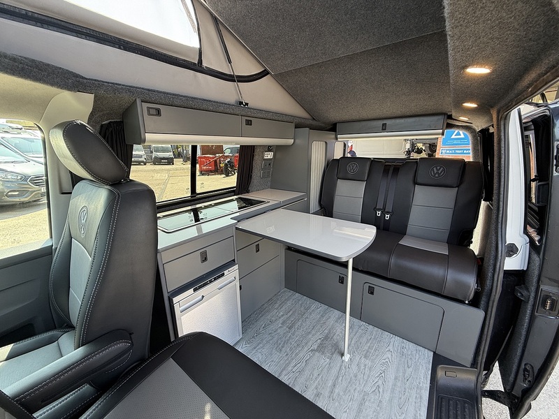 Volkswagen Transporter TDI T30 Camper - U2613