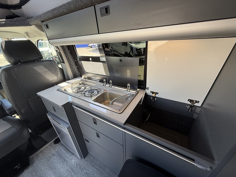 Volkswagen Transporter TDI T30 Camper - U2613