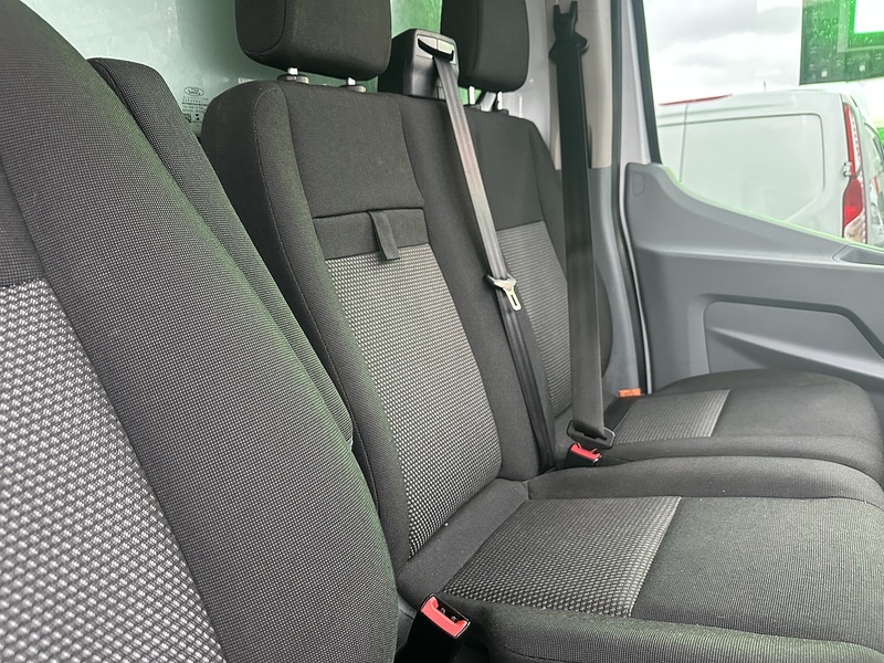 Ford Transit 350 EcoBlue - U2615