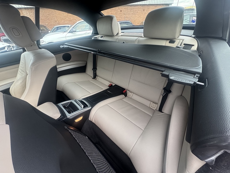 BMW 3 Series 320i M Sport - U2618