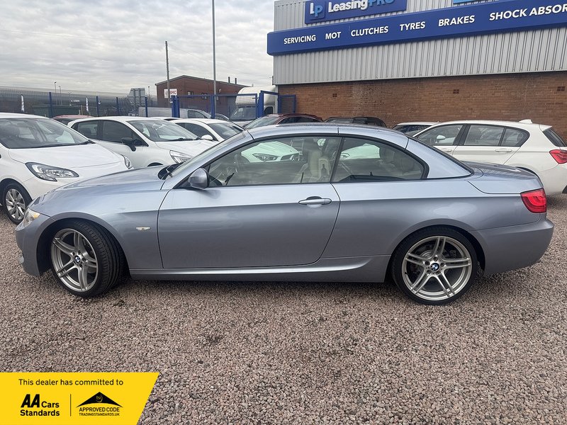 BMW 3 Series 320i M Sport - U2618
