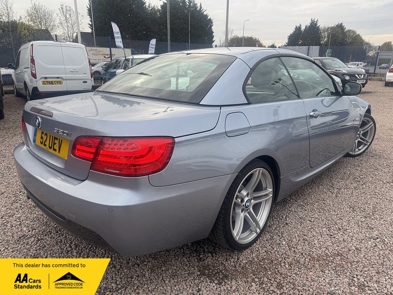BMW 3 Series 320i M Sport - U2618