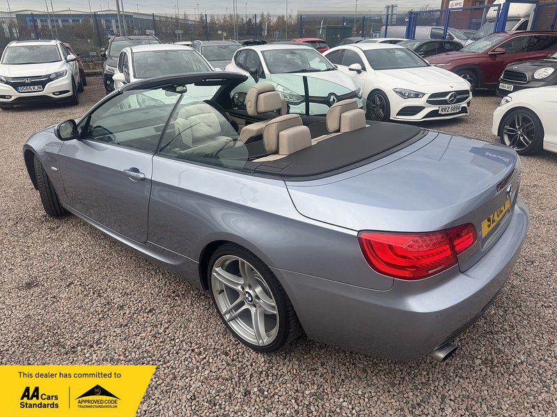 BMW 3 Series 320i M Sport - U2618