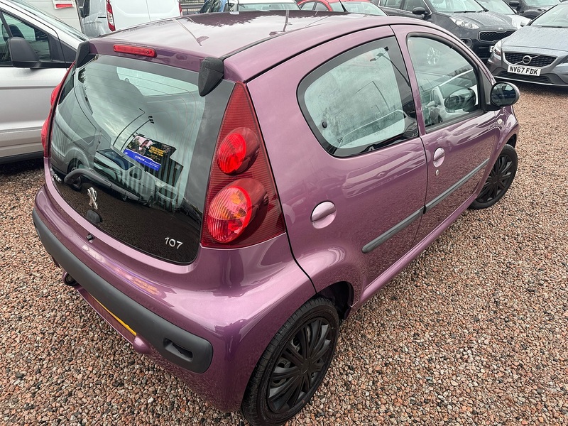 Peugeot 107 Active - U2621