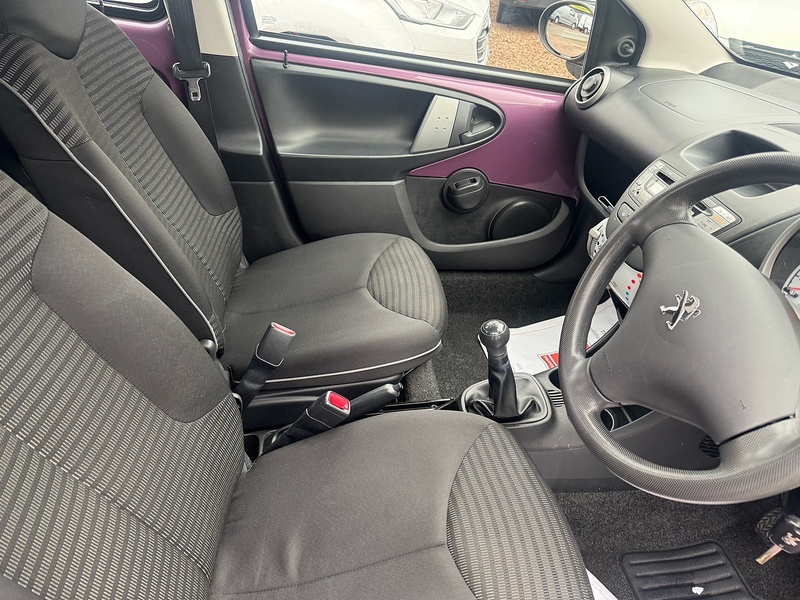 Peugeot 107 Active - U2621