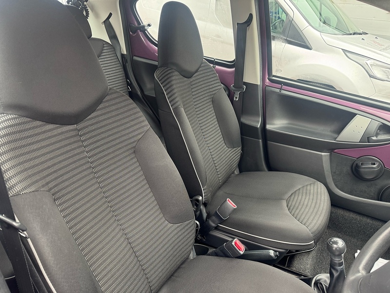 Peugeot 107 Active - U2621