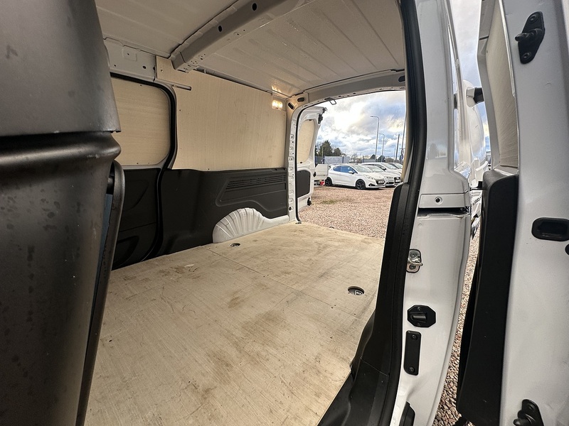 Citroen Berlingo BlueHDi 950 Driver XL - U2623