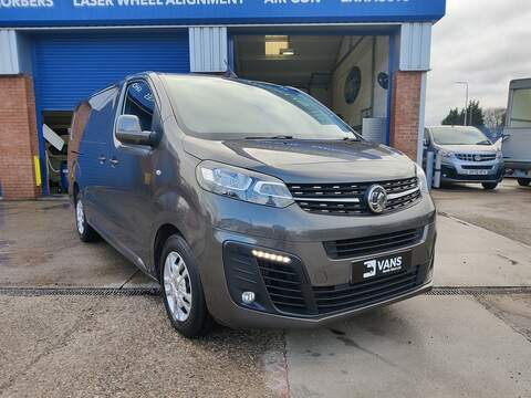 Vauxhall Vivaro 1.5 BlueHDi 1000 Enterprise M Panel Van 5dr Diesel Manual SWB Euro 6 (s/s) (100 ps)