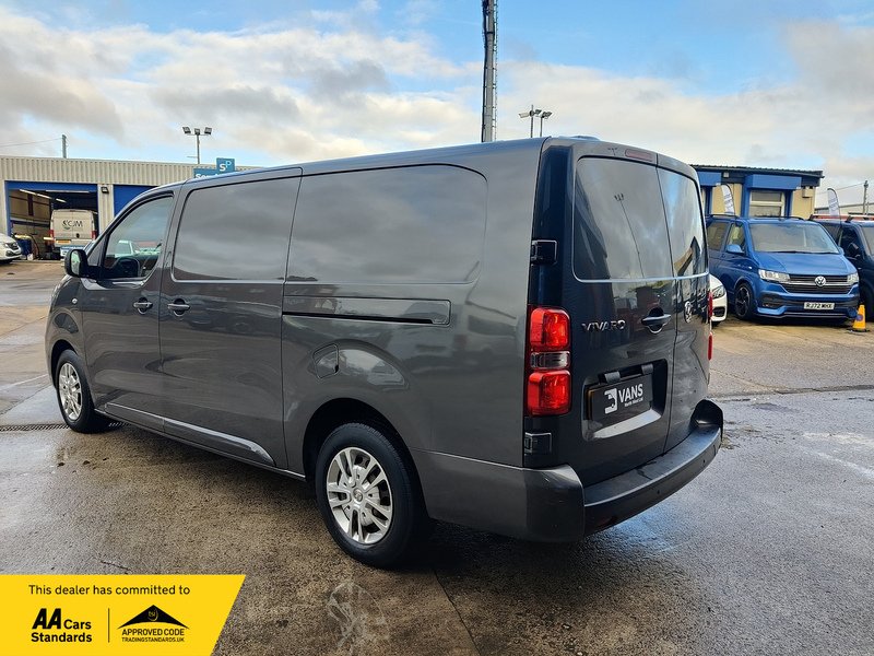 Vauxhall Vivaro Turbo D 3100 Sportive - U2629