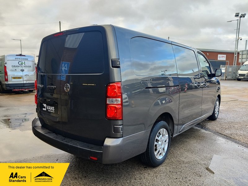 Vauxhall Vivaro Turbo D 3100 Sportive - U2629