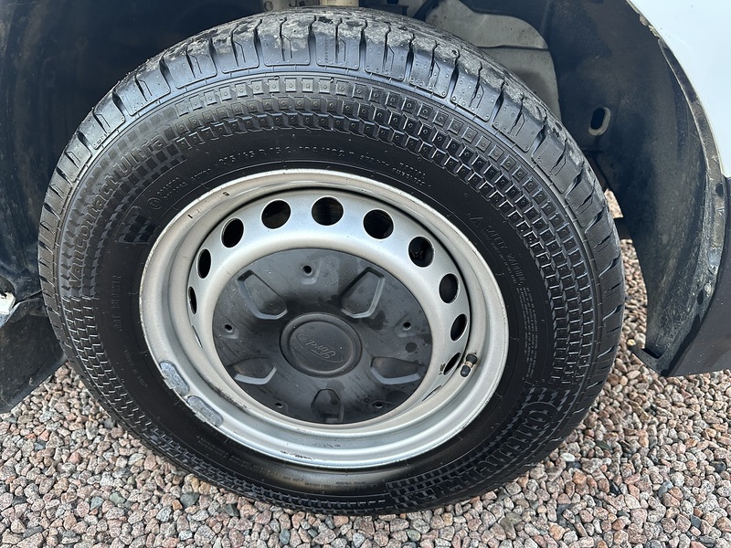 Ford Transit Custom 300 EcoBlue Leader - U2631