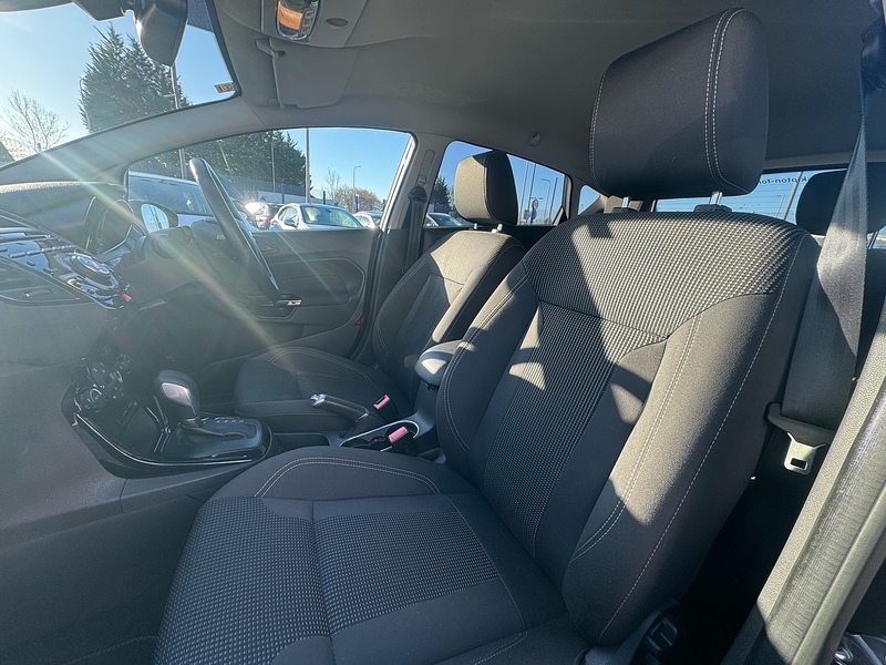 Ford Fiesta T EcoBoost Titanium - U2636