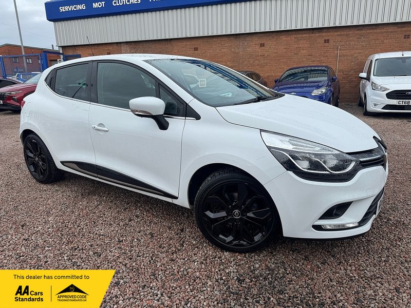 Renault Clio TCe Iconic - U2638