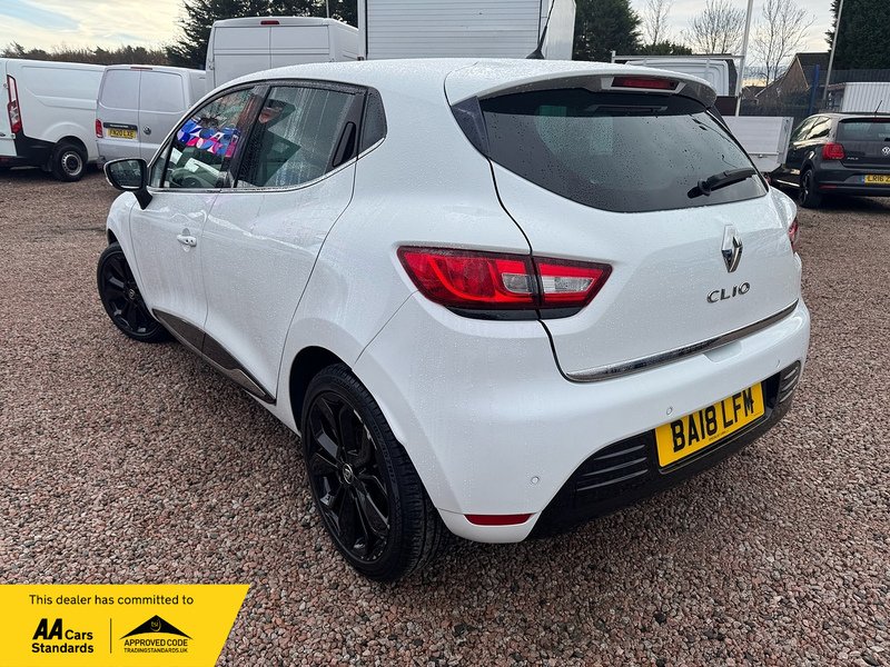 Renault Clio TCe Iconic - U2638