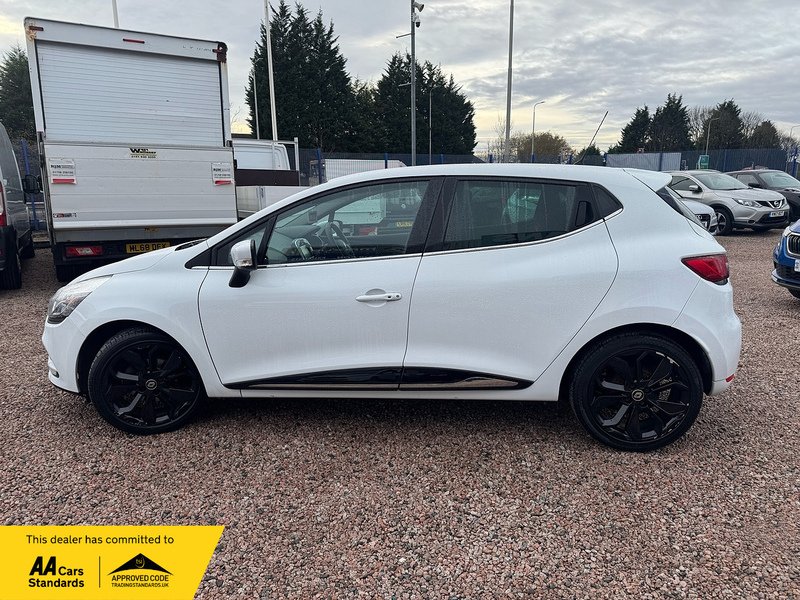 Renault Clio TCe Iconic - U2638
