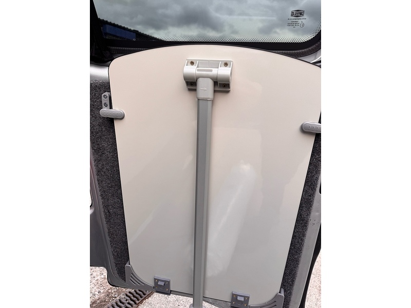 Volkswagen Transporter TDI T32 Camper DSG - U2639