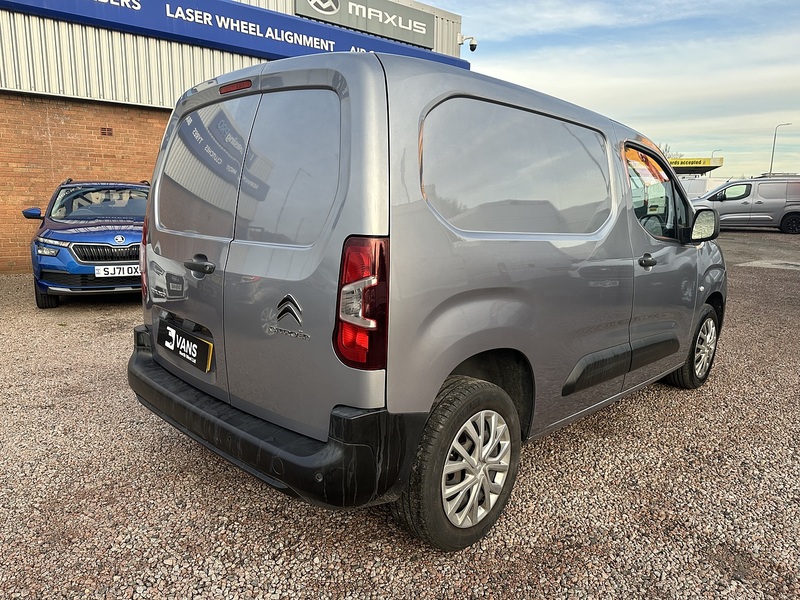 Citroen Berlingo BlueHDi 1000 Enterprise M - U2640