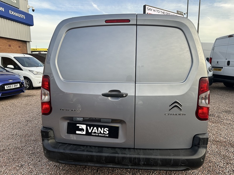 Citroen Berlingo BlueHDi 1000 Enterprise M - U2640