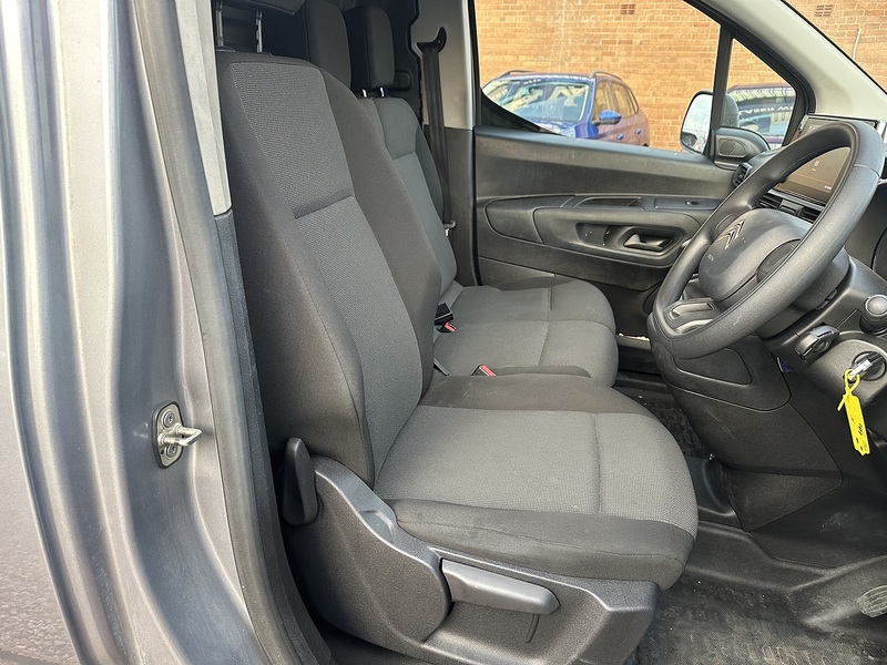 Citroen Berlingo BlueHDi 1000 Enterprise M - U2640