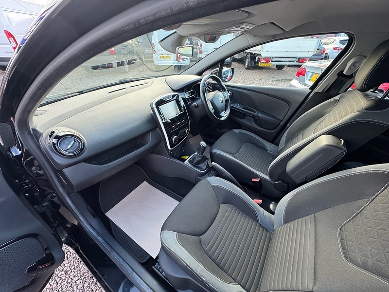 Renault Clio dCi Dynamique S Nav - U2641