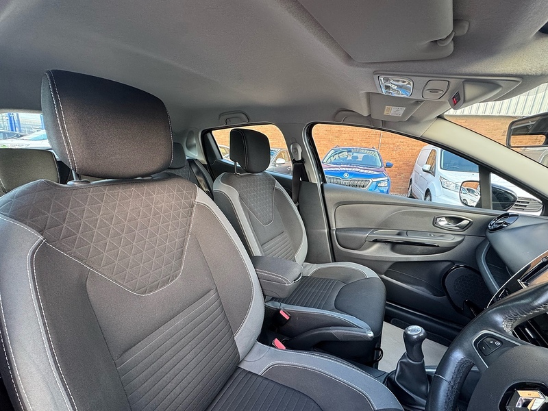 Renault Clio dCi Dynamique S Nav - U2641