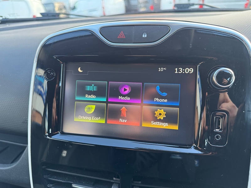 Renault Clio dCi Dynamique S Nav - U2641