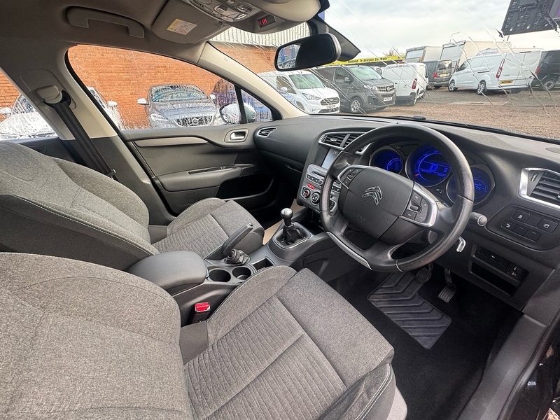 Citroen C4 BlueHDi Flair - U2647
