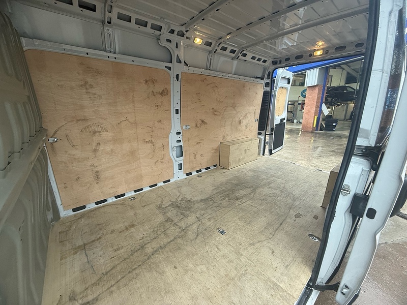 Vauxhall Movano CDTi 3500 BiTurbo Prime - U2649