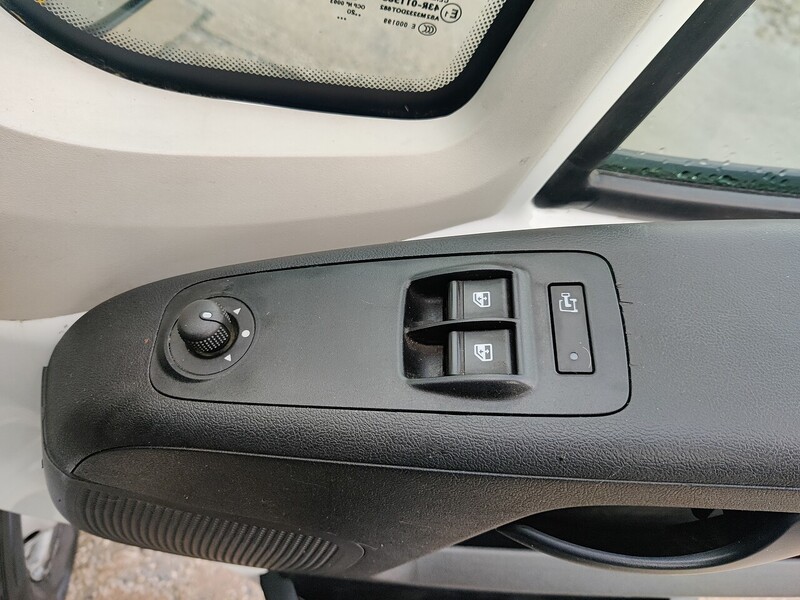 Peugeot Boxer BlueHDi 335 Professional - U2650