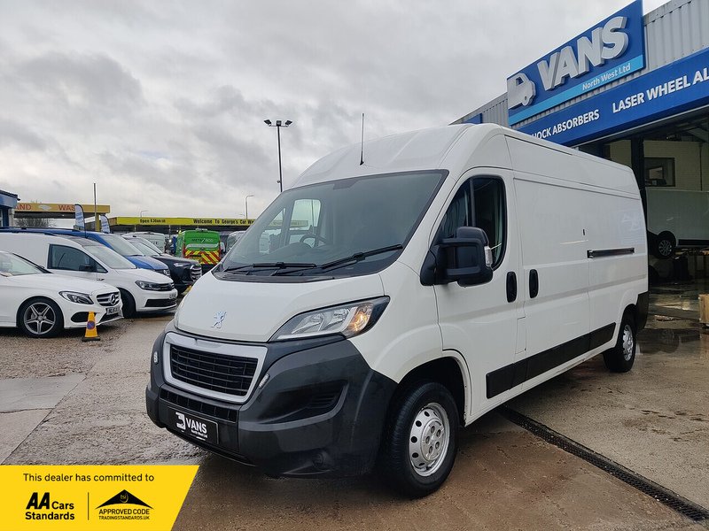 Peugeot Boxer BlueHDi 335 Professional - U2650