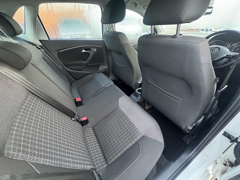 Volkswagen Polo TDI BlueMotion Tech SE - U2664