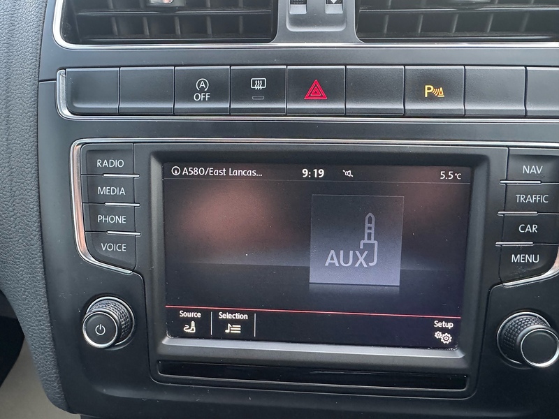 Volkswagen Polo TDI BlueMotion Tech SE - U2664