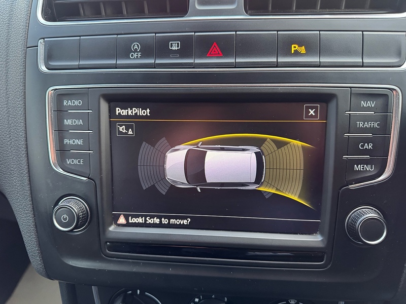 Volkswagen Polo TDI BlueMotion Tech SE - U2664