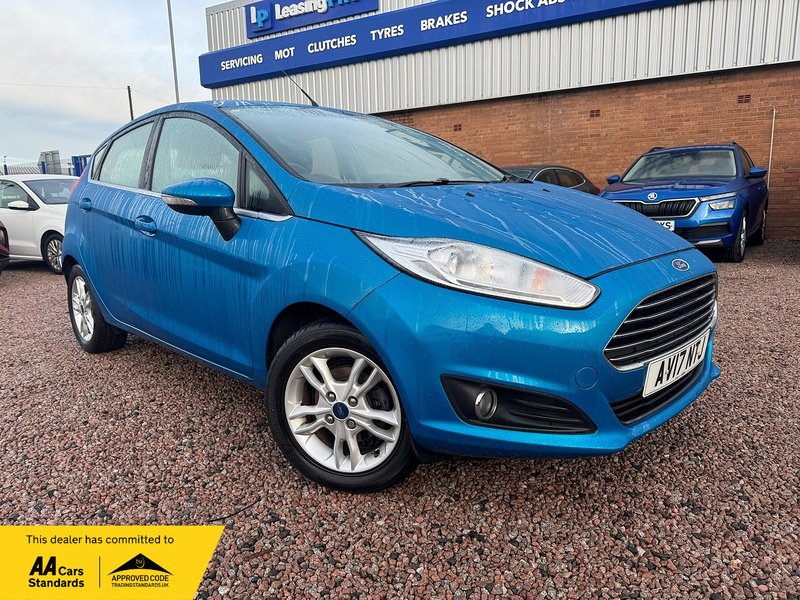 Ford Fiesta Zetec - U2666