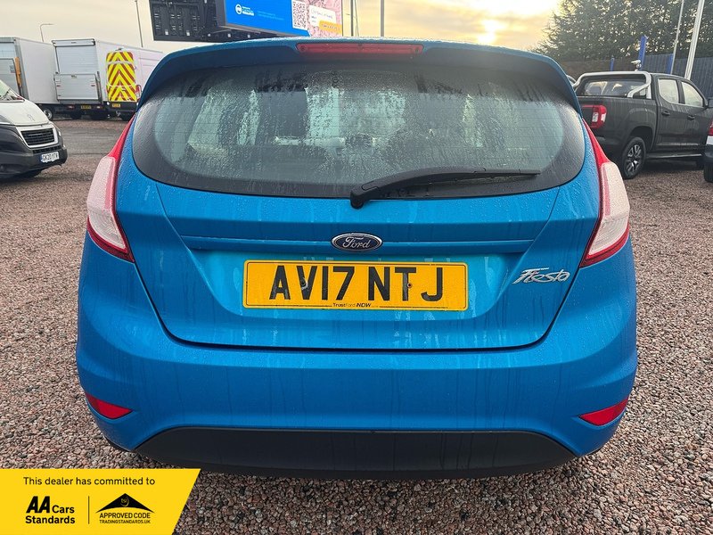 Ford Fiesta Zetec - U2666