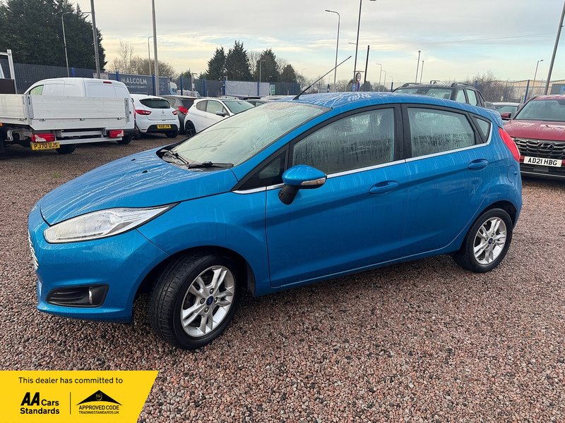 Ford Fiesta Zetec - U2666