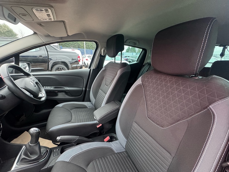 Renault Clio TCe Dynamique S Nav - U2667