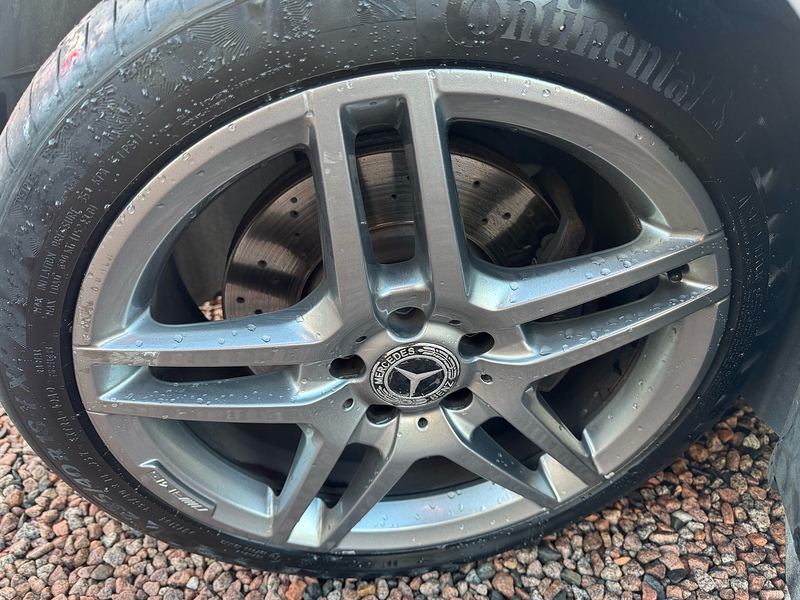 Mercedes-Benz E Class E350d V6 BlueTEC AMG Line - U2672