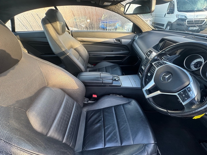 Mercedes-Benz E Class E350d V6 BlueTEC AMG Line - U2672