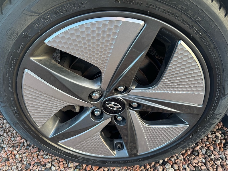 Hyundai IONIQ h-GDi Premium SE - U2674