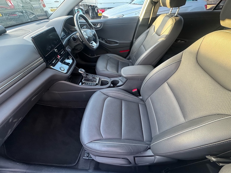 Hyundai IONIQ h-GDi Premium SE - U2674