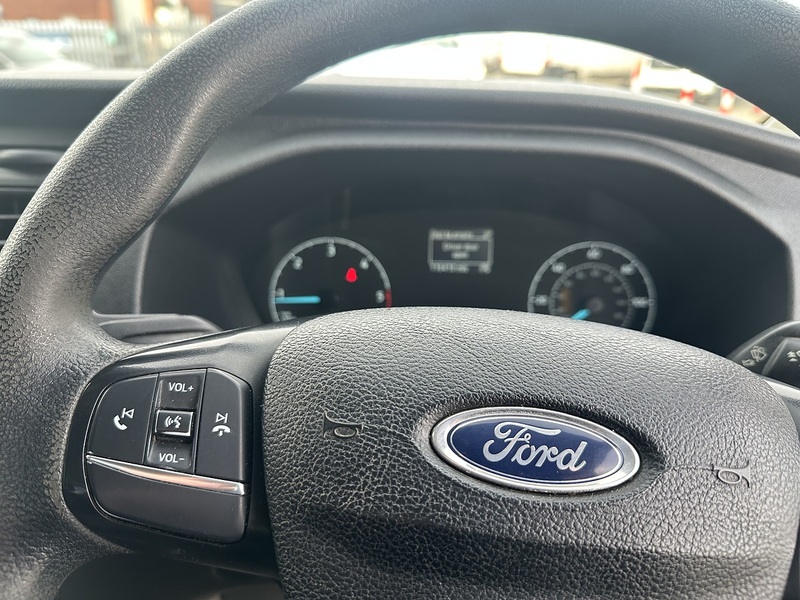 Ford Transit 350 EcoBlue Leader - U2677