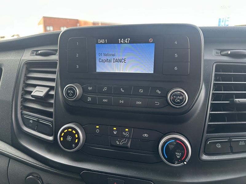 Ford Transit 350 EcoBlue Leader - U2677