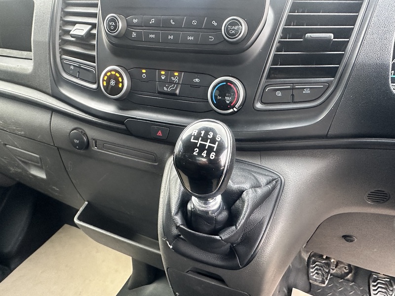 Ford Transit 350 EcoBlue Leader - U2677