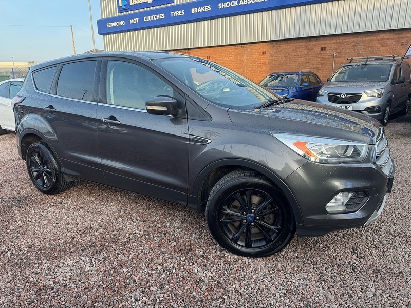 Ford Kuga TDCi Titanium - U2680