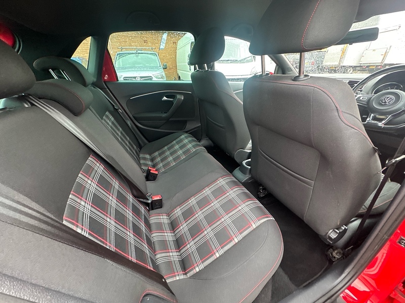 Volkswagen Polo TSI BlueMotion Tech GTI - U2685