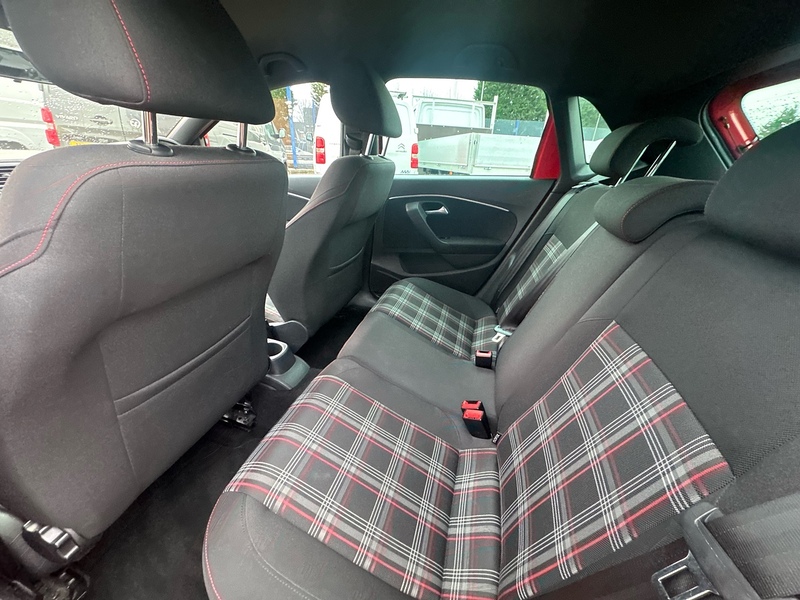 Volkswagen Polo TSI BlueMotion Tech GTI - U2685