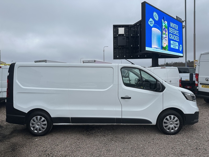 Renault Trafic dCi Blue LL30 Business - U2690