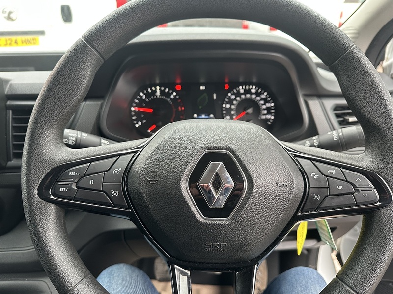 Renault Trafic dCi Blue LL30 Business - U2690