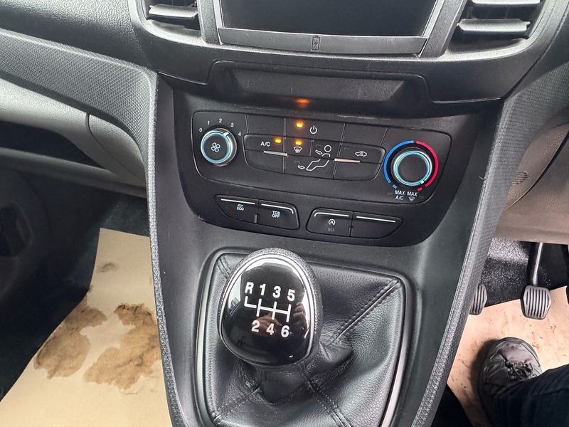 Ford Transit Connect 220 EcoBlue Leader - U2693